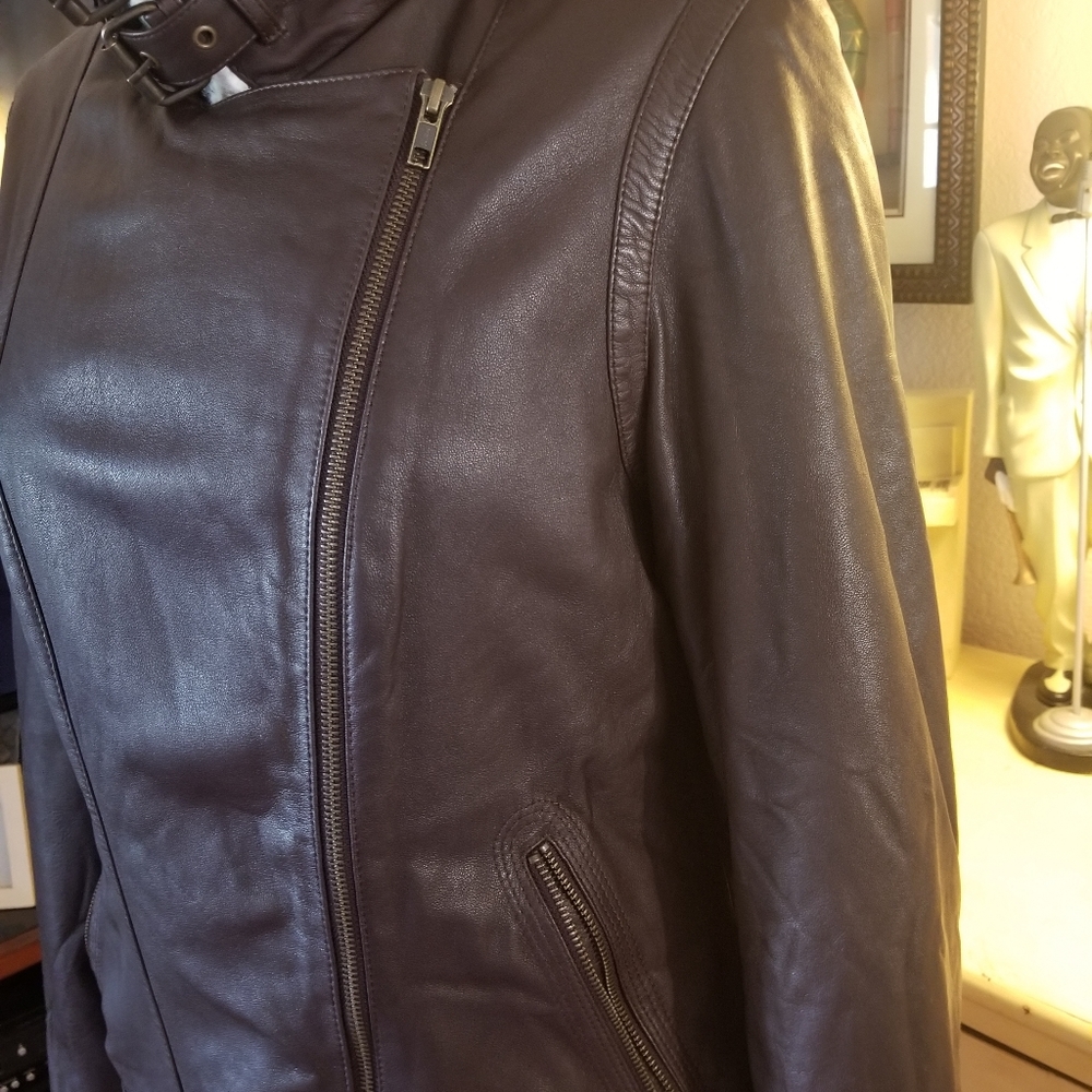 Classy Bomber Jacket - image 8